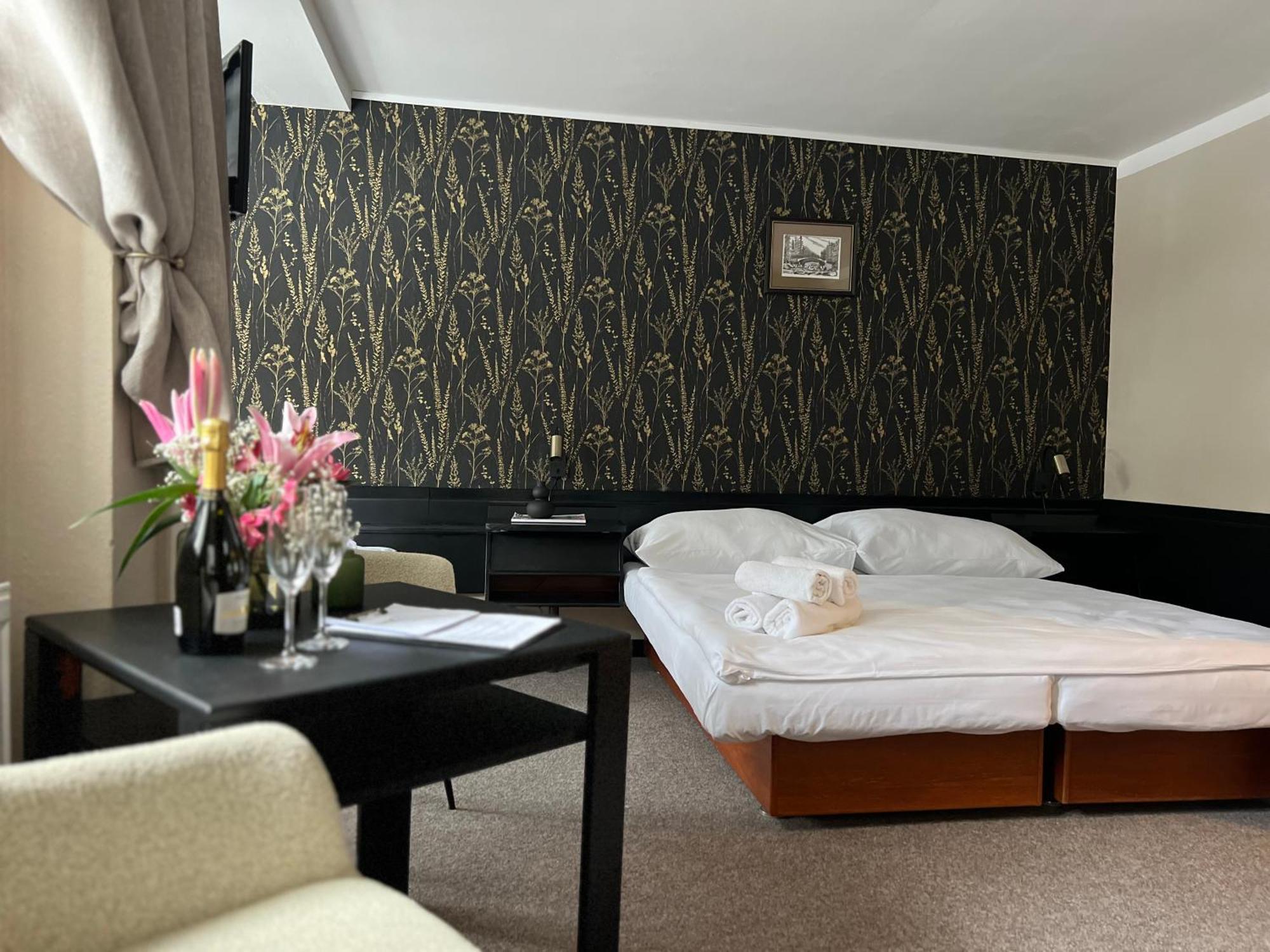 Hotel Lomnice Špindlerŭv Mlýn Esterno foto